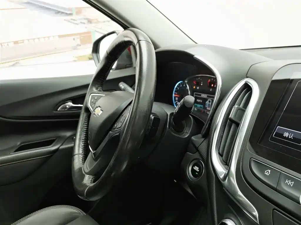 Chevrolet Equinox 2018 — фото 22
