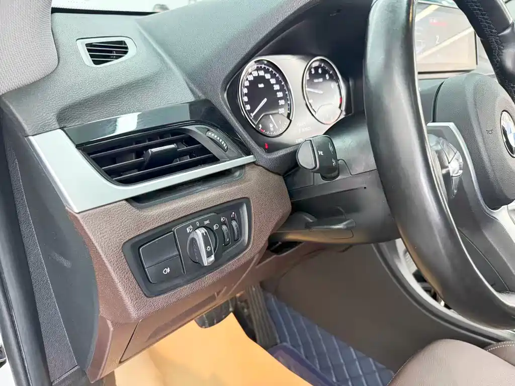 BMW X1 2022 — фото 10