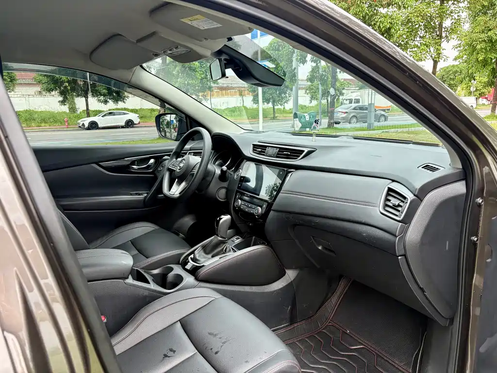 Nissan Qashqai 2022 — фото 11