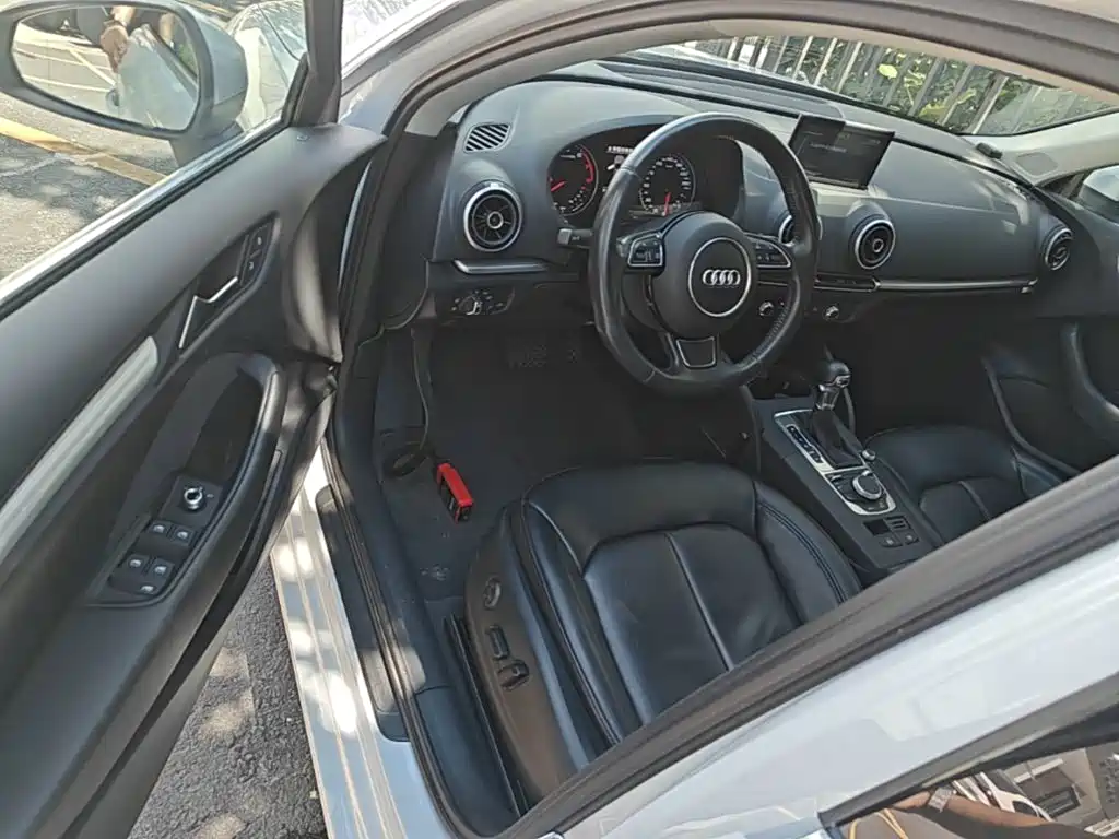 Audi A3 2016 — фото 16