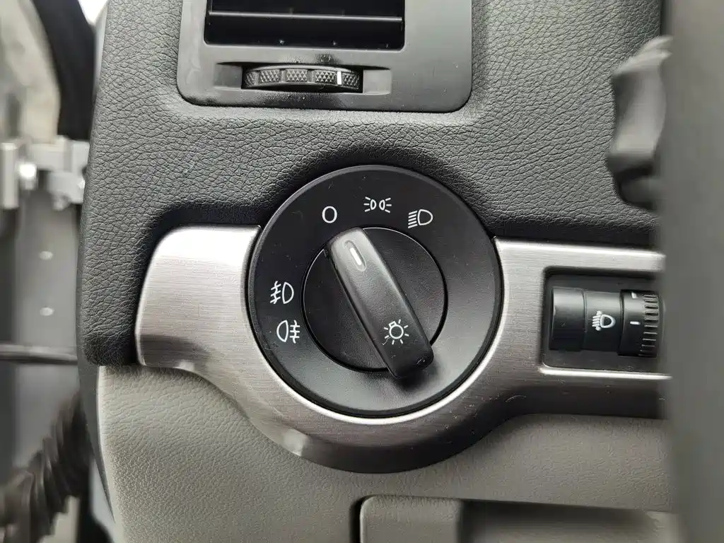 Skoda Octavia 2013 — фото 21