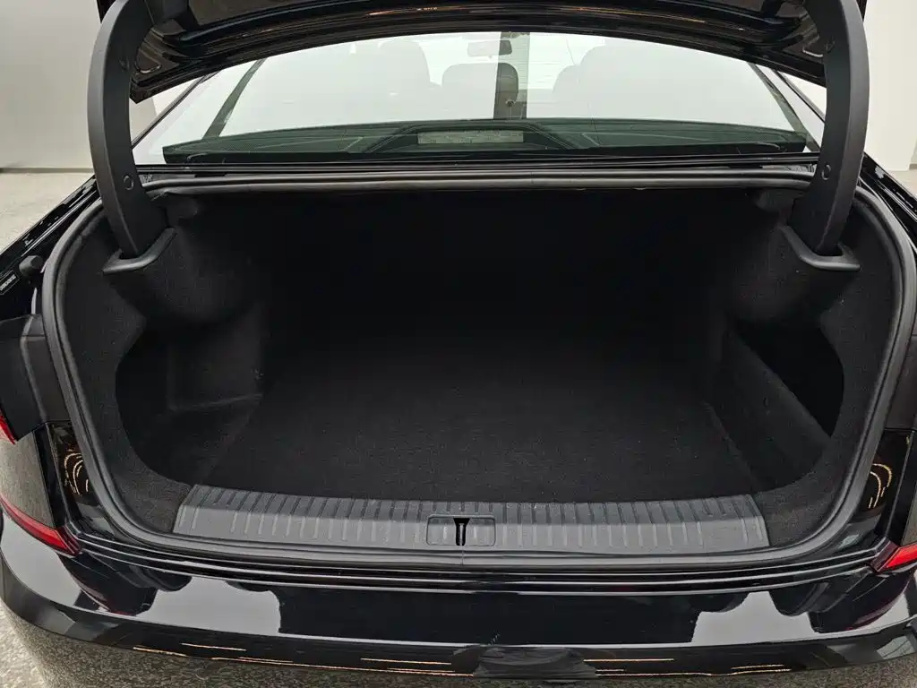 Volkswagen Passat 2025