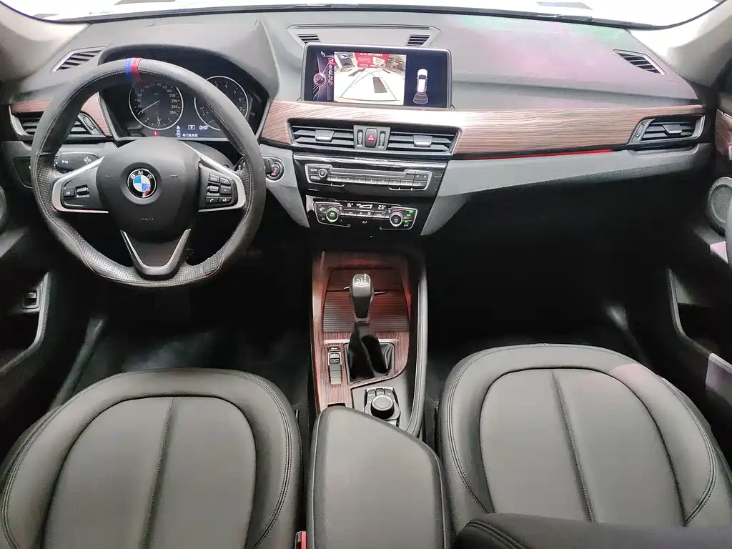 BMW X1 2017 — фото 14