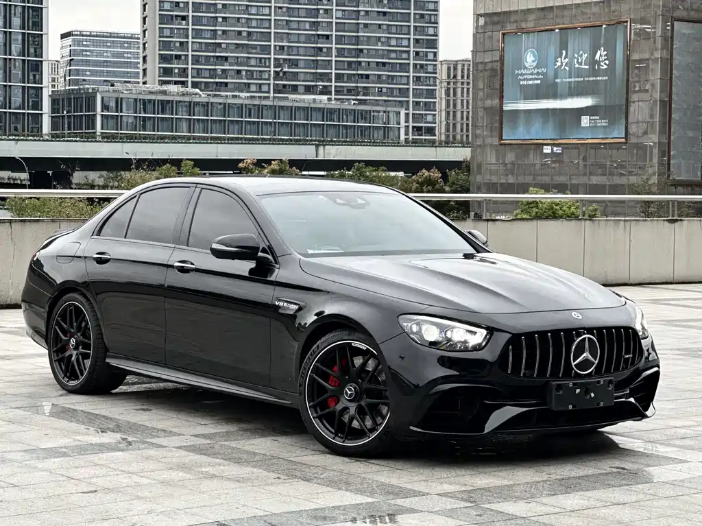 Mercedes-Benz E-Class AMG 2021 — фото 10