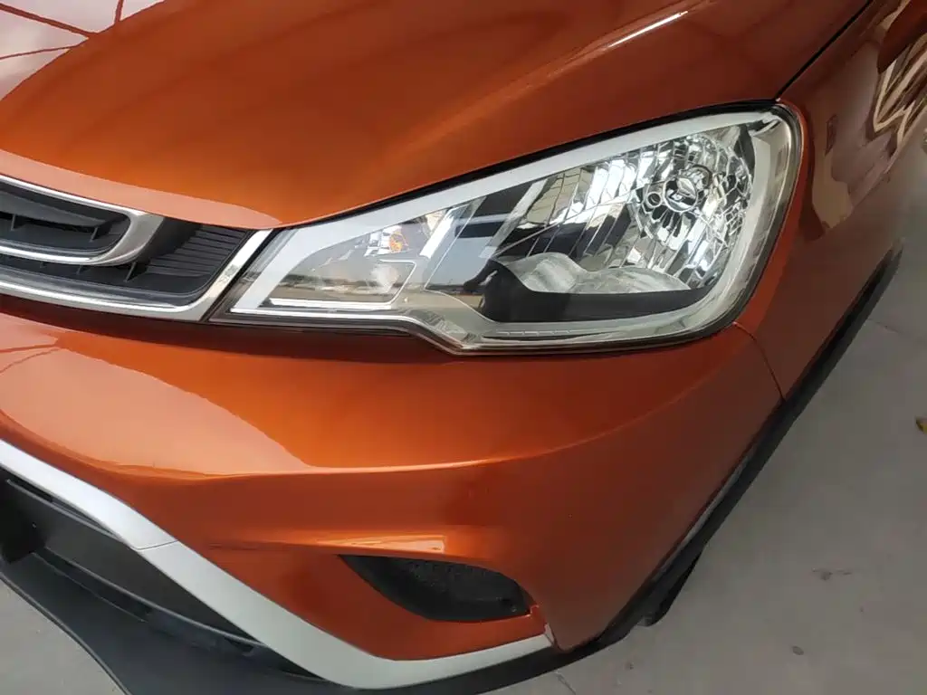 Geely Vision X1 2018 — фото 24