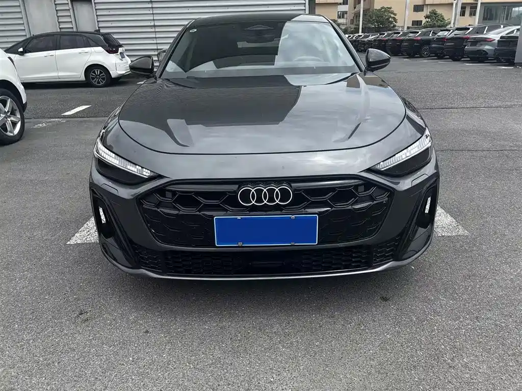Audi A5L 2025 — фото 2