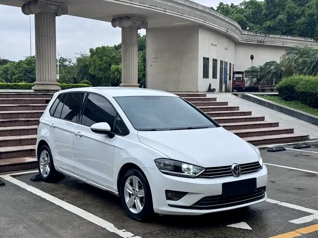 Volkswagen Golf Sportsvan 2018 — фото 3