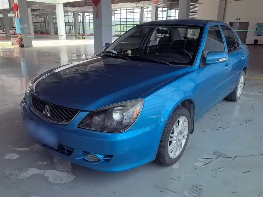 Mitsubishi Lancer 2015 — фото 1