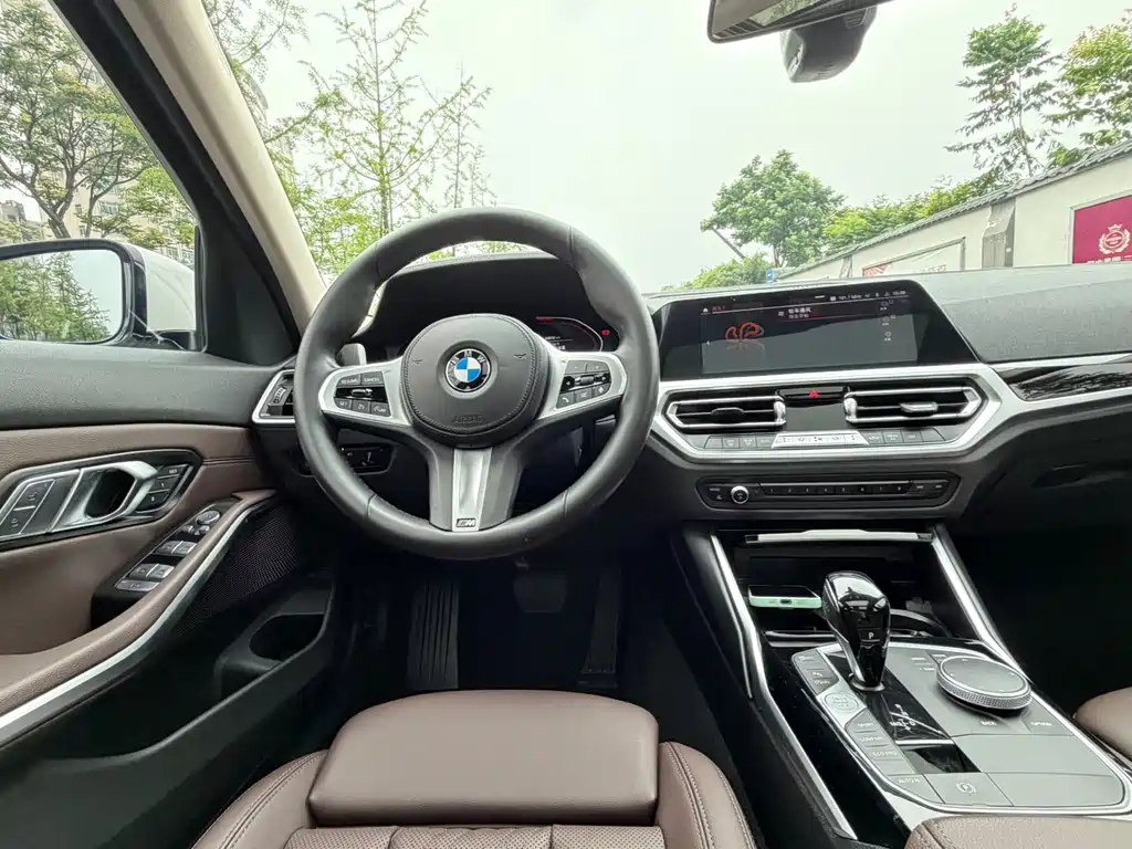 BMW 3 Series 2022 — фото 14
