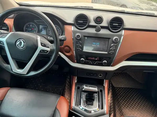 Dongfeng Ruiqi 6 2021