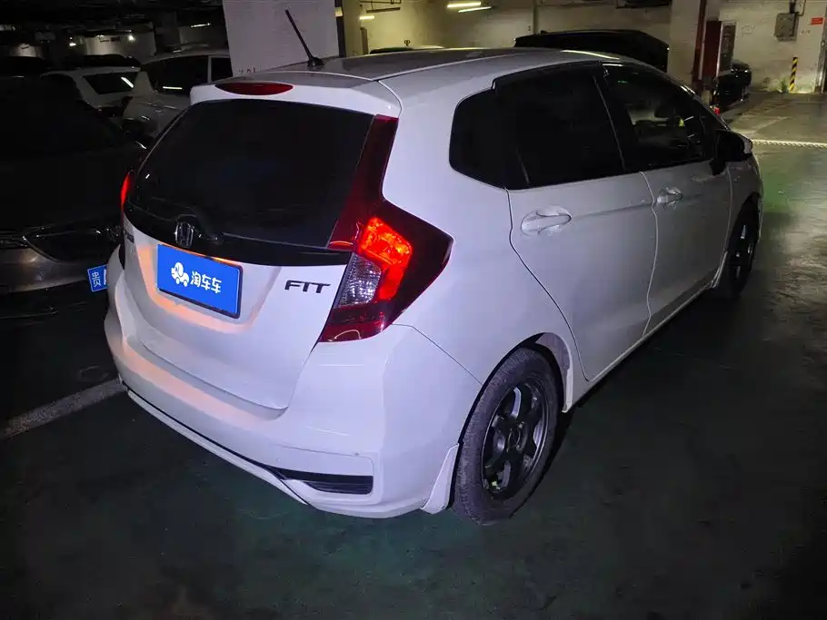 Honda Fit 2019 — фото 3