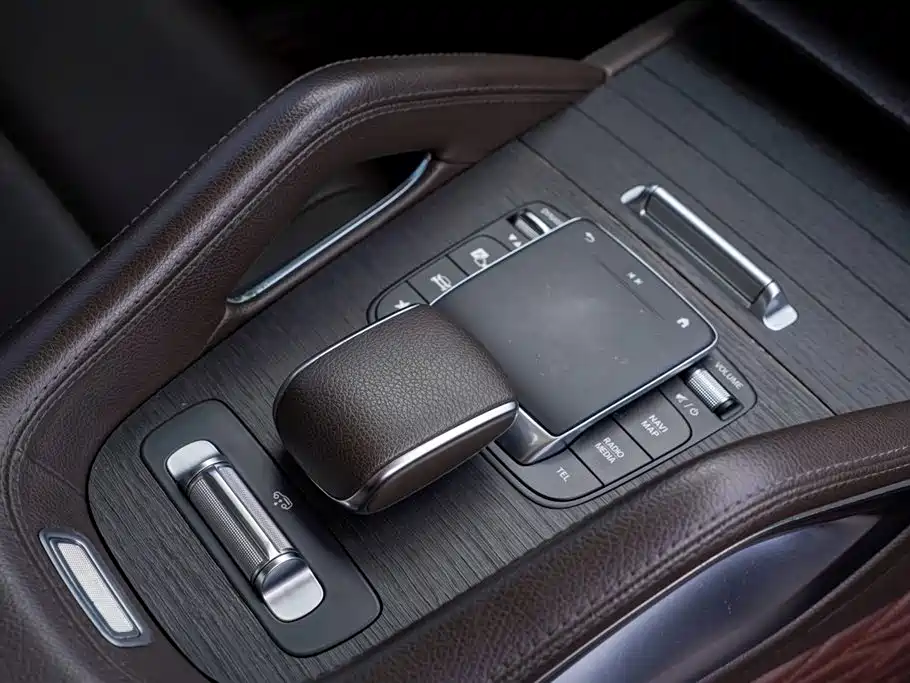 Mercedes-Benz GLE 2021 — фото 11