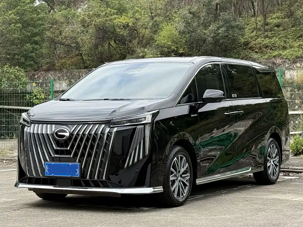 GAC Motor Trumpchi M8 2025 — фото 1