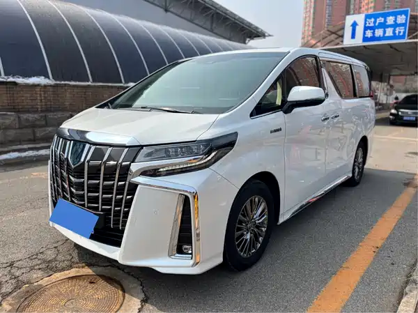 Toyota Alphard 2021