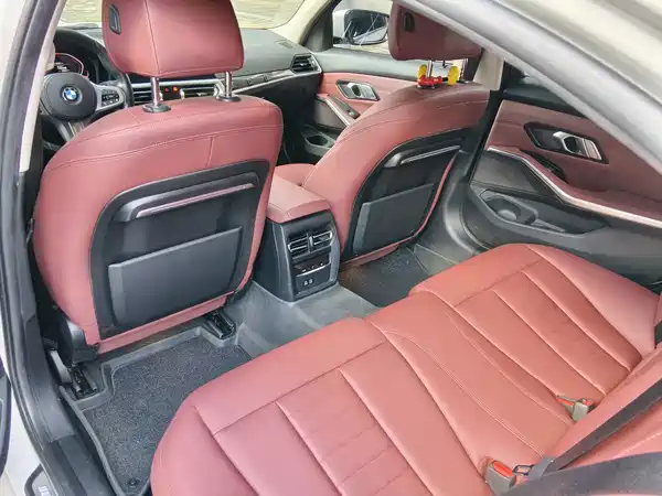 BMW 3 Series 2022
