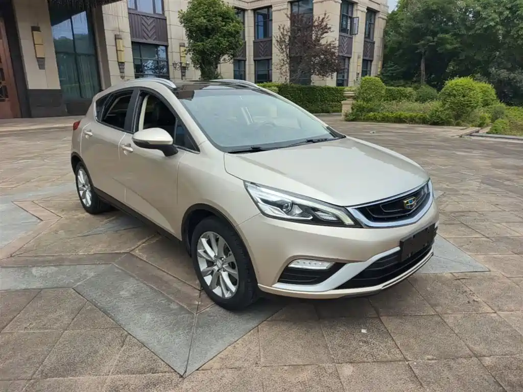 Geely Emgrand GS 2016 — фото 4