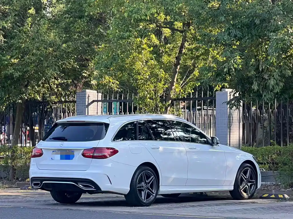 Mercedes-Benz C-Class 2021 — фото 4