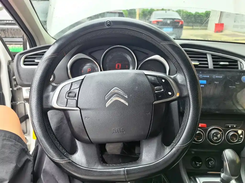 Citroen C4L 2016 — фото 11