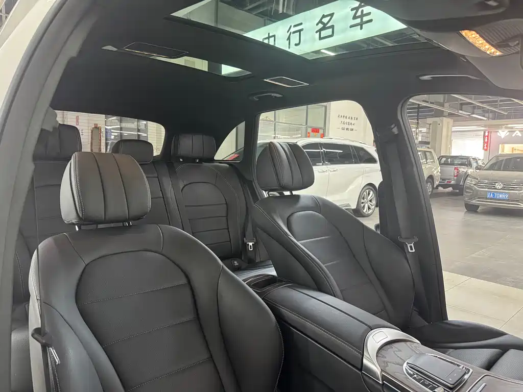 Mercedes-Benz GLC 2023 — фото 14