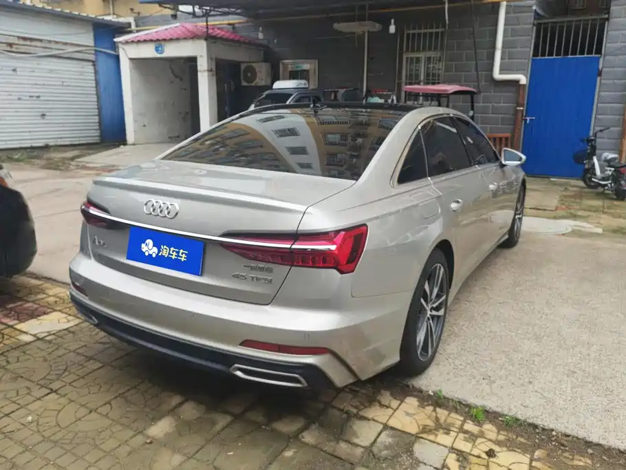 Audi A6L 2020