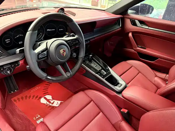 Porsche 911 2020