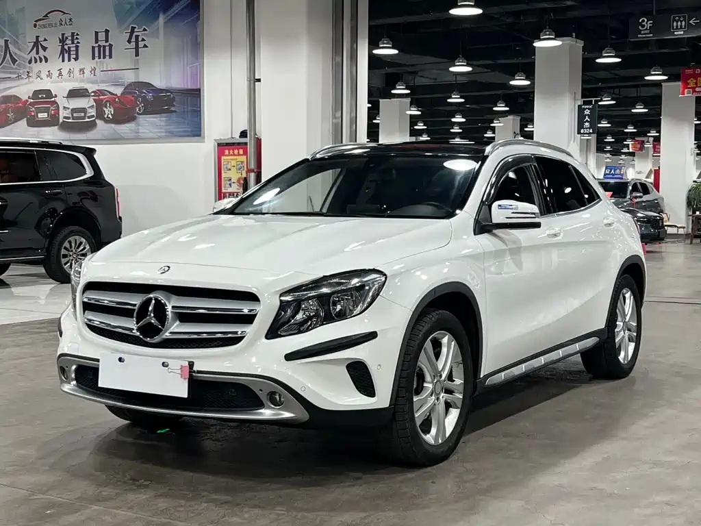 Mercedes-Benz GLA 2016 — фото 2