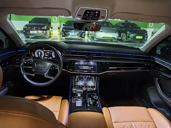 Audi A8 2023