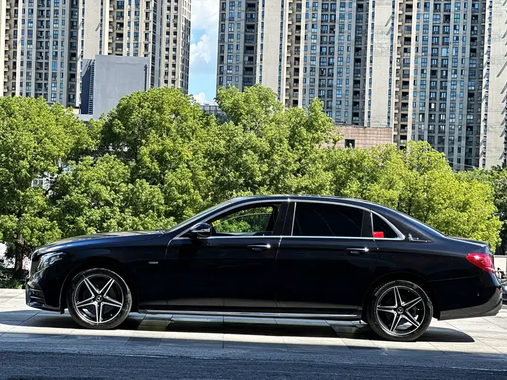 Mercedes-Benz E-Class 2020