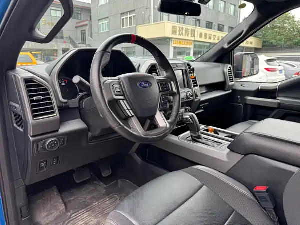 Ford F-150 Raptor 2019