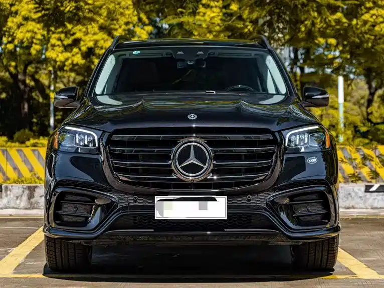 Mercedes-Benz GLS 2026 — фото 1
