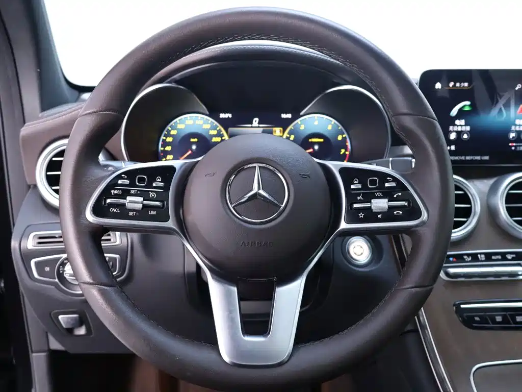 Mercedes-Benz GLC 2023 — фото 16