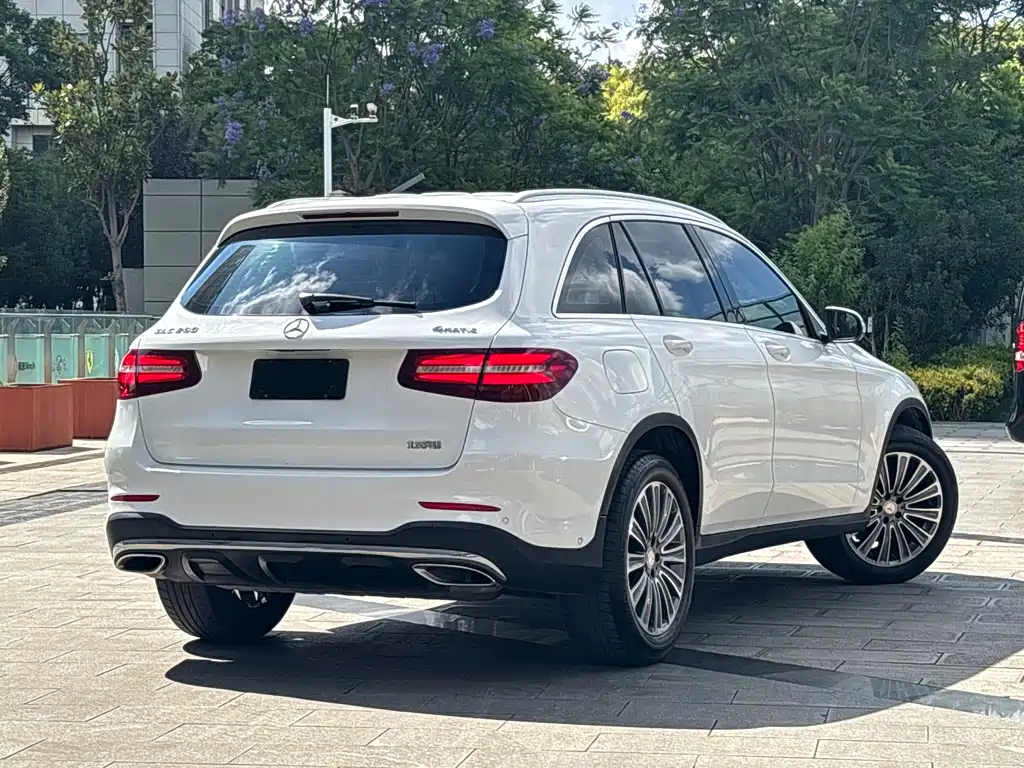 Mercedes-Benz GLC 2017 — фото 7