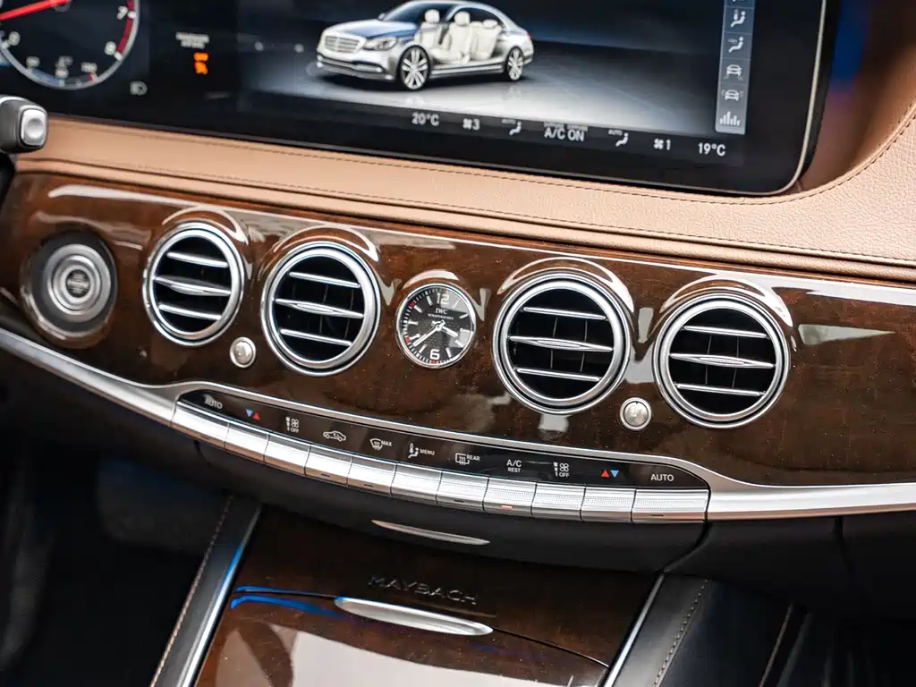Mercedes-Benz S-Class 2019 — фото 13