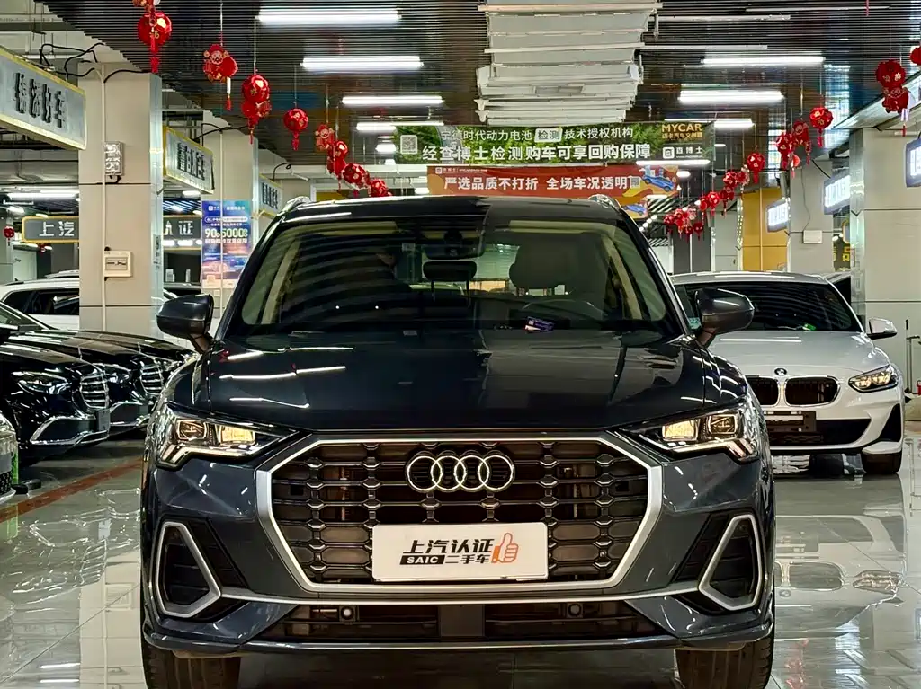 Audi Q3 2022 — фото 2