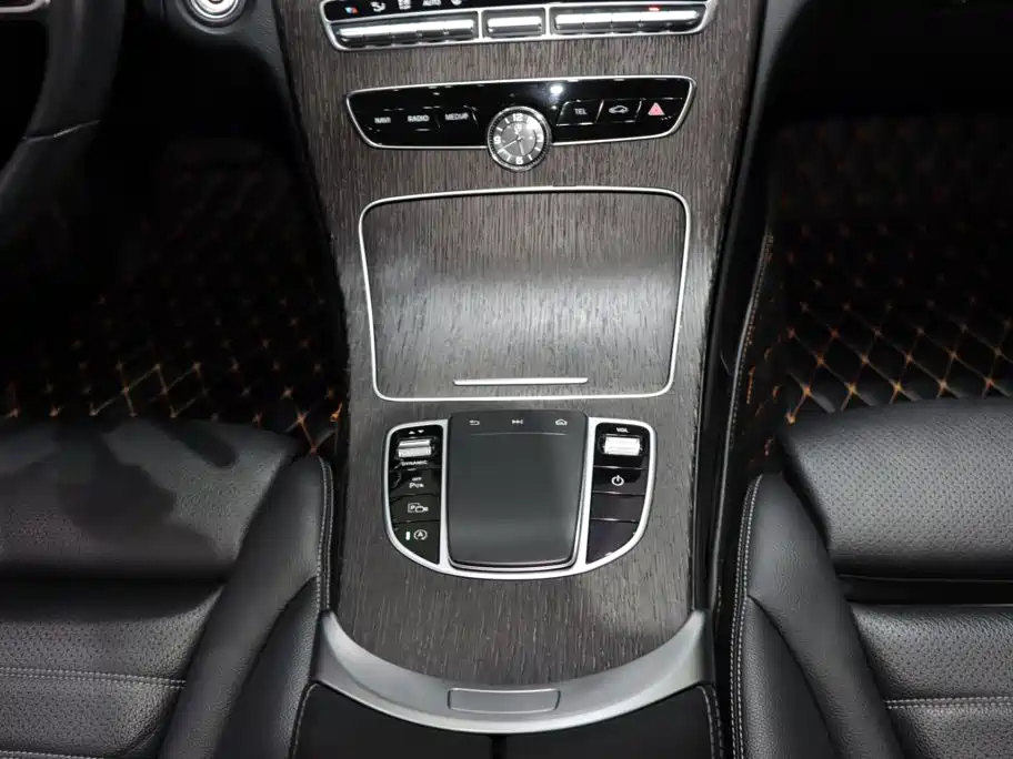 Mercedes-Benz C-Class 2020 — фото 14
