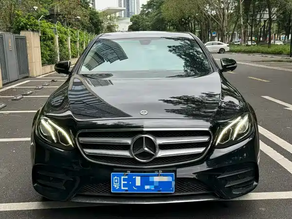 Mercedes-Benz E-Class 2019