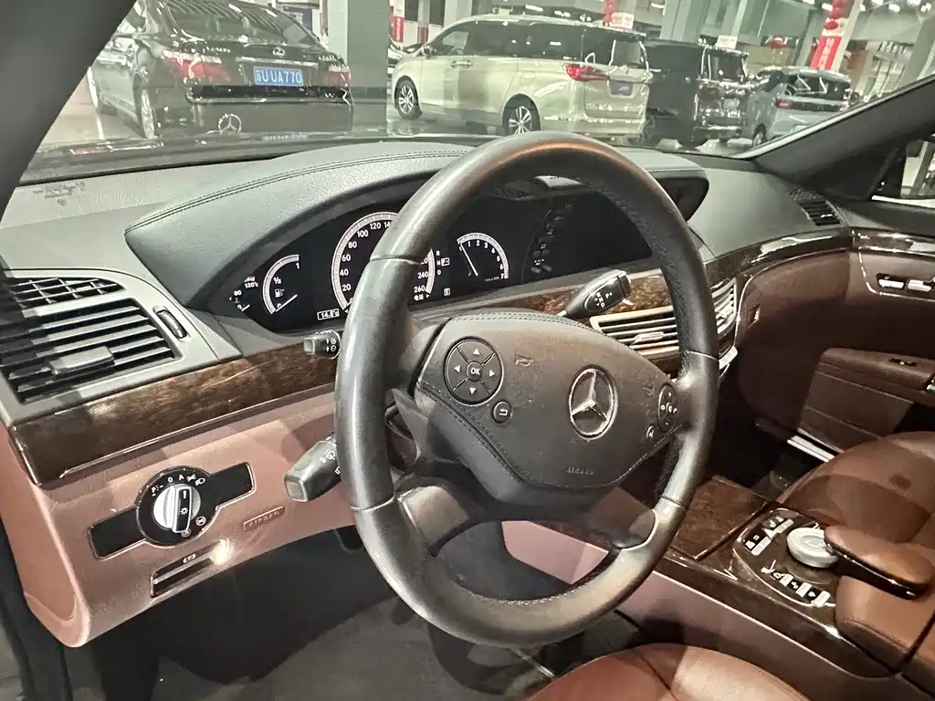 Mercedes-Benz S-Class 2012 — фото 13