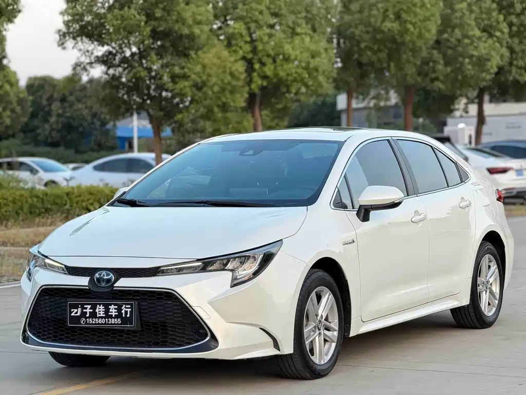 Toyota Levin 2020 — фото 1