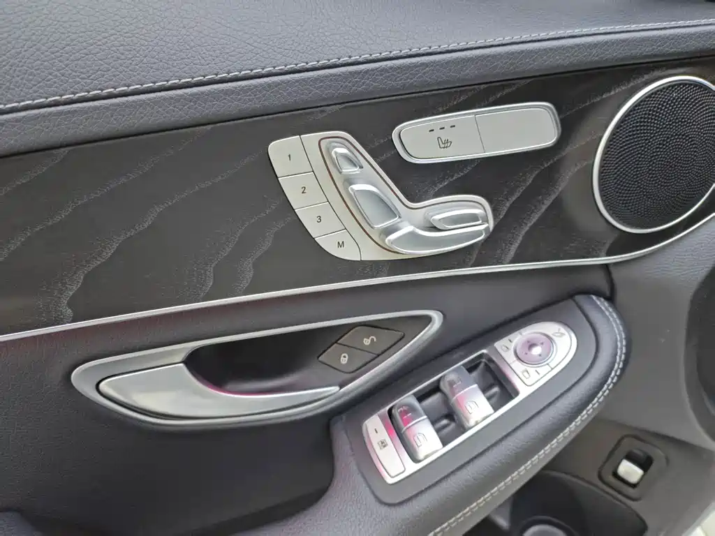 Mercedes-Benz C-Class 2021 — фото 7