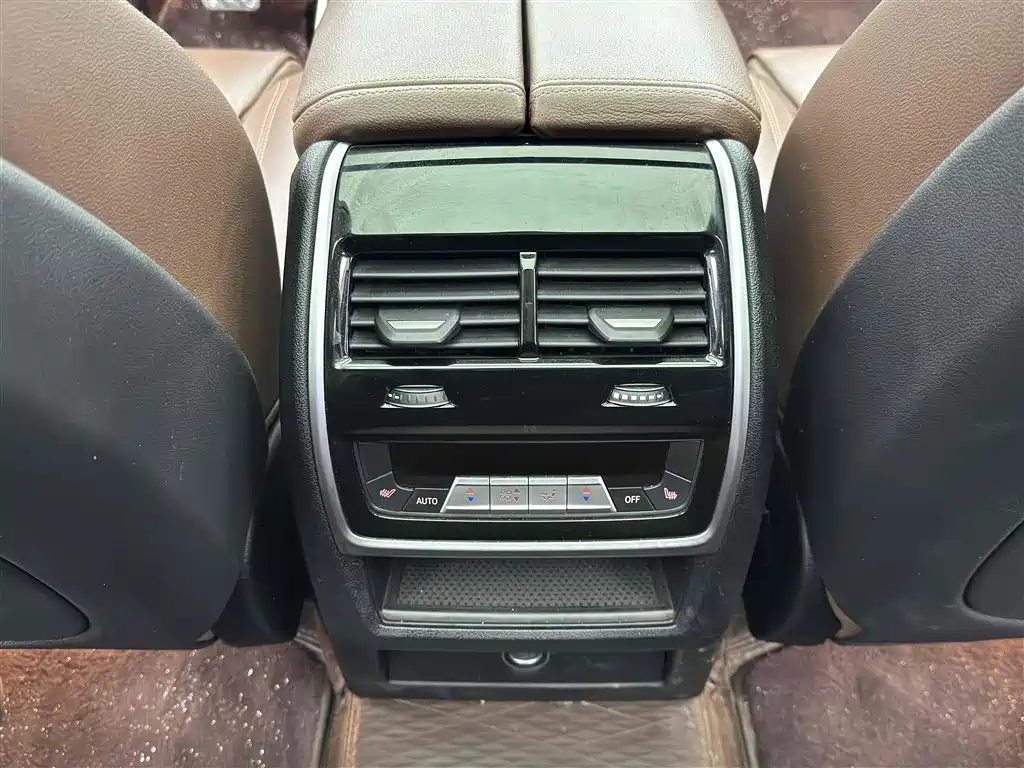 BMW X5 2020 — фото 11