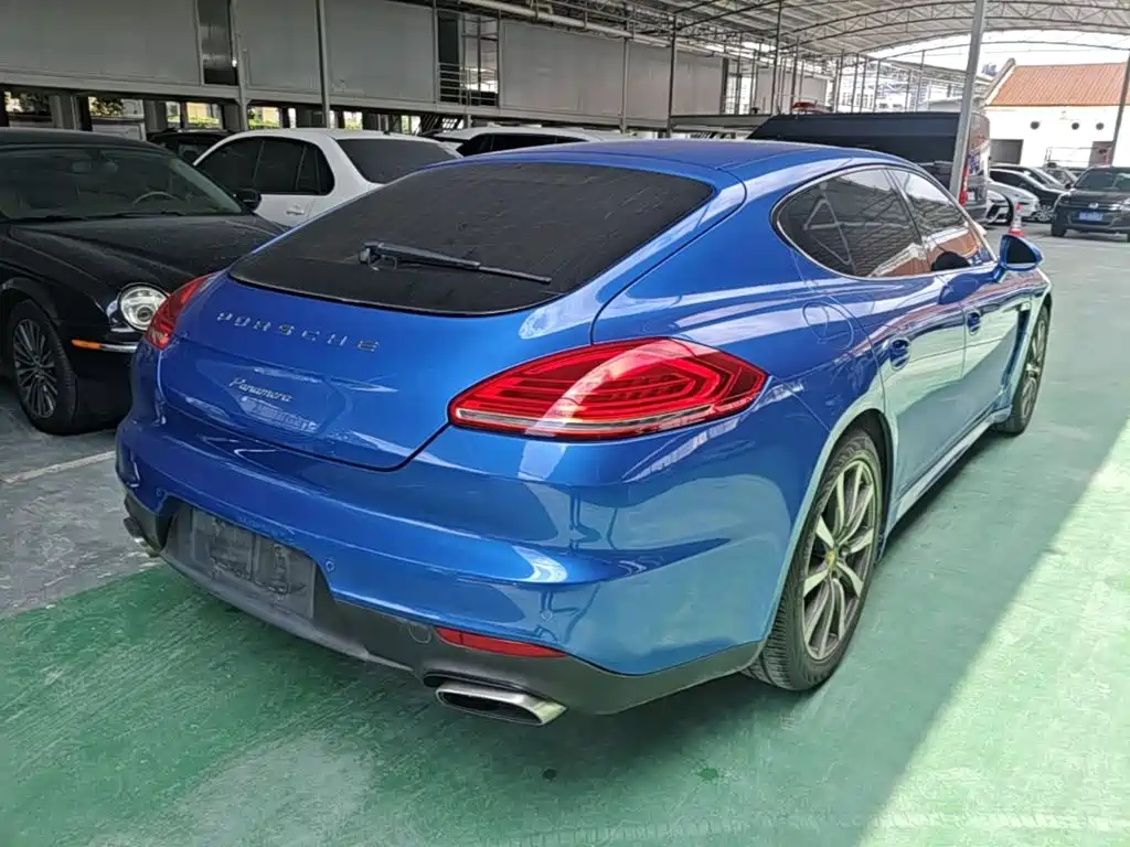 Porsche Panamera 2016 — фото 7