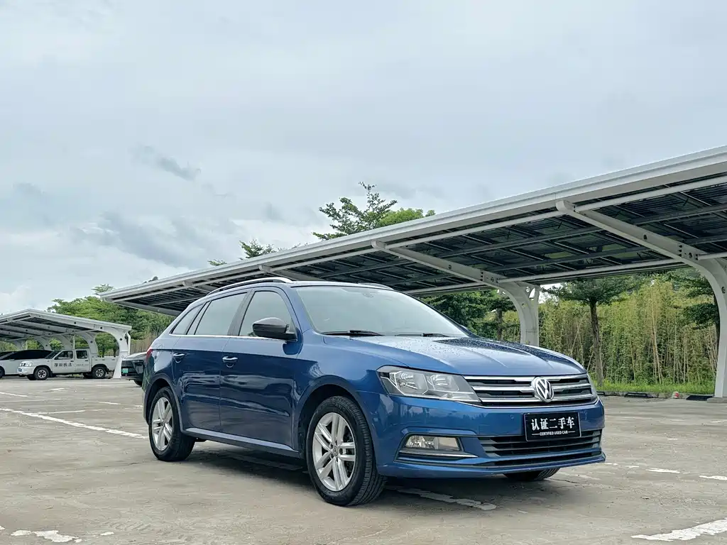 Volkswagen Gran Lavida 2015