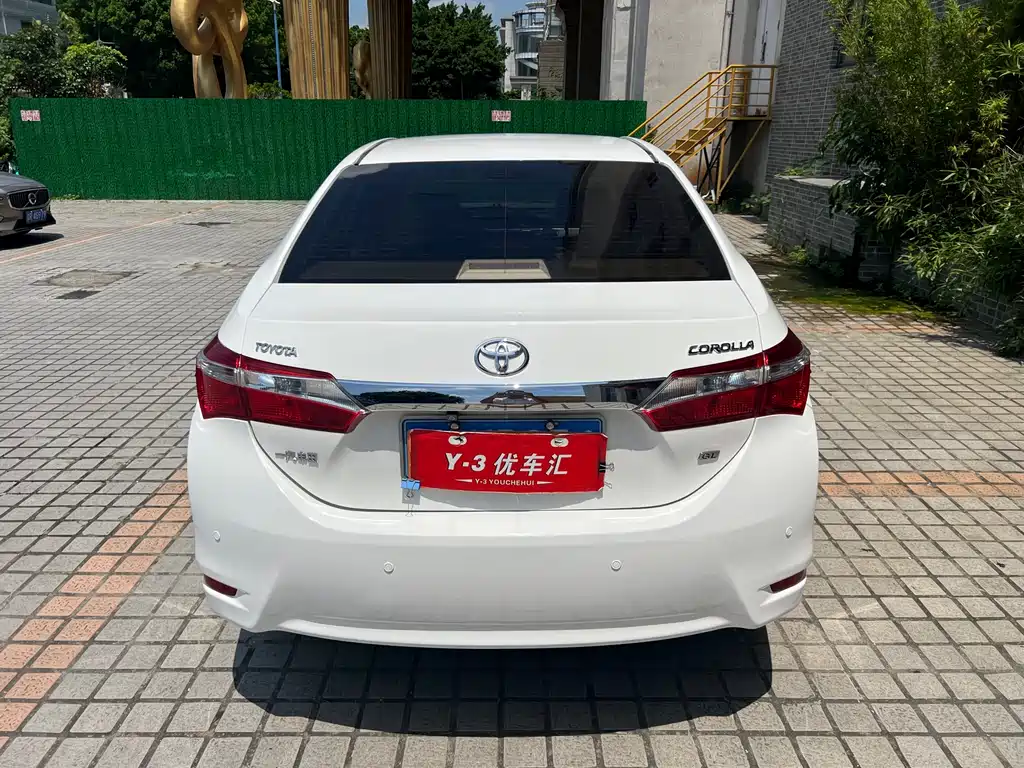Toyota Corolla 2014 — фото 19