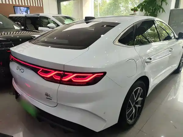 BYD Qin L 2025