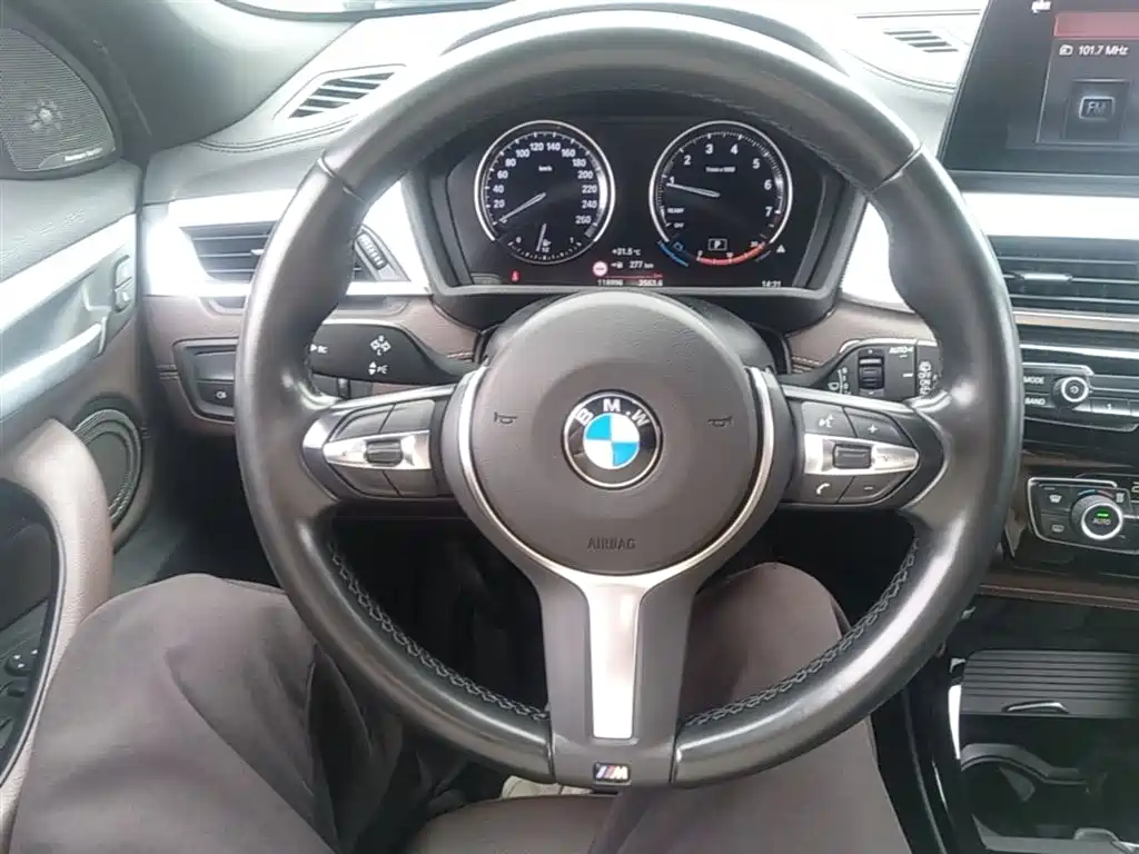 BMW X2 2020 — фото 11
