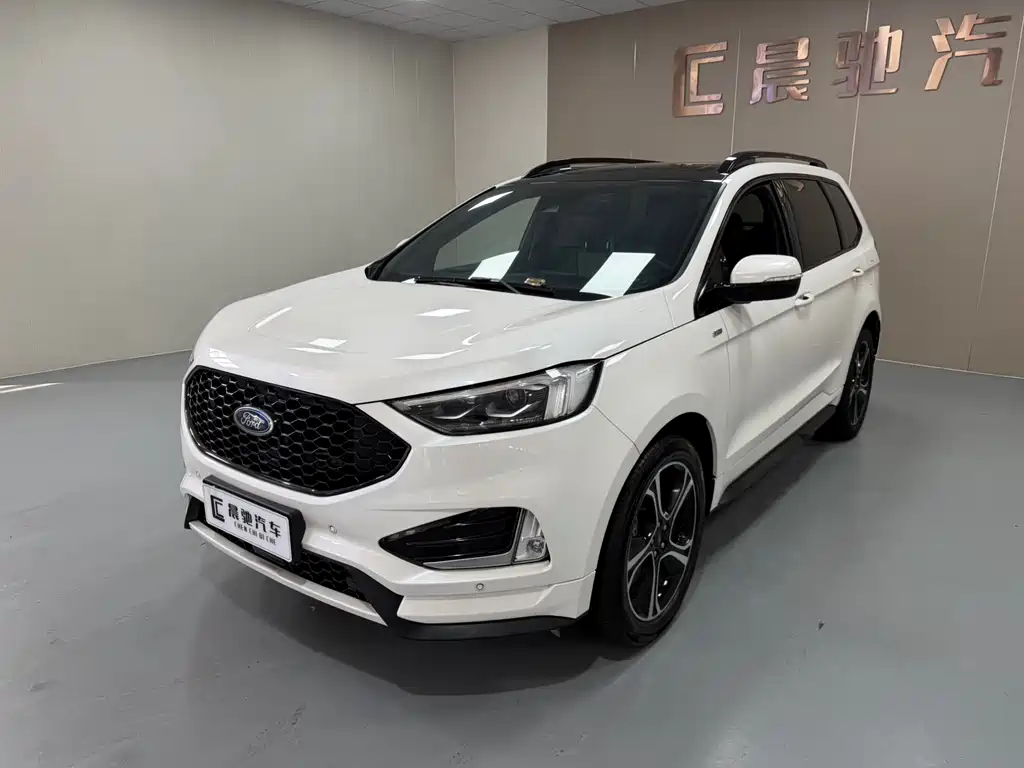 Ford Edge 2020 — фото 1