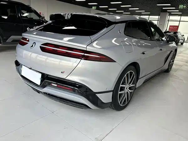 Denza Z9GT 2025