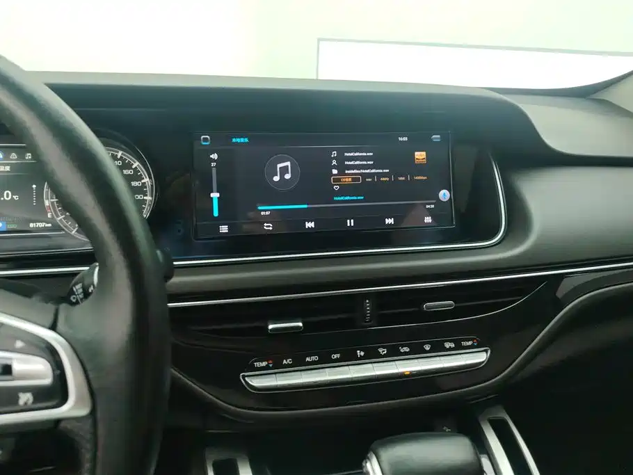 GAC Motor Trumpchi M6 2019 — фото 13