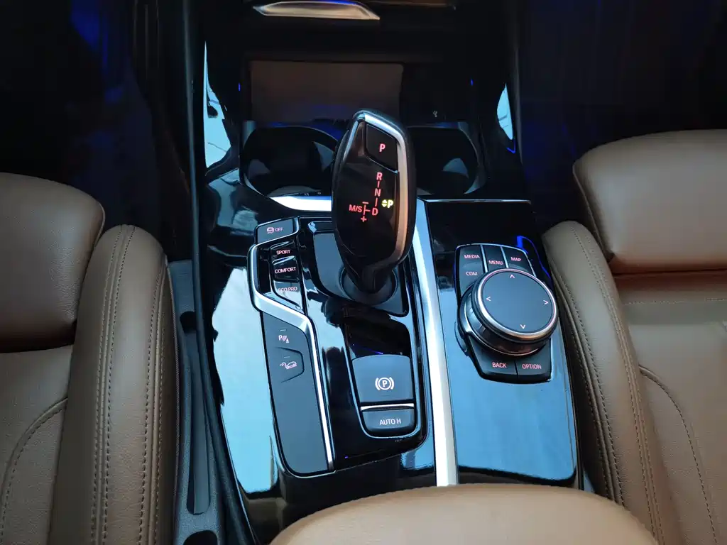 BMW X3 2019 — фото 16