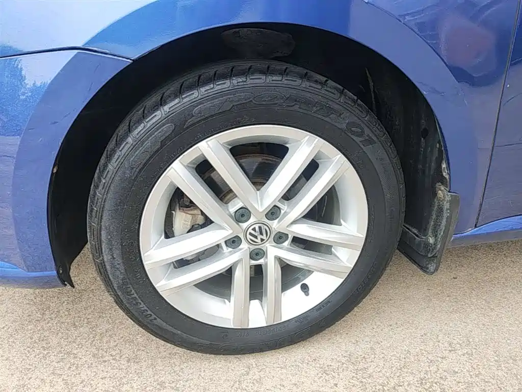 Volkswagen Gran Lavida 2015 — фото 23